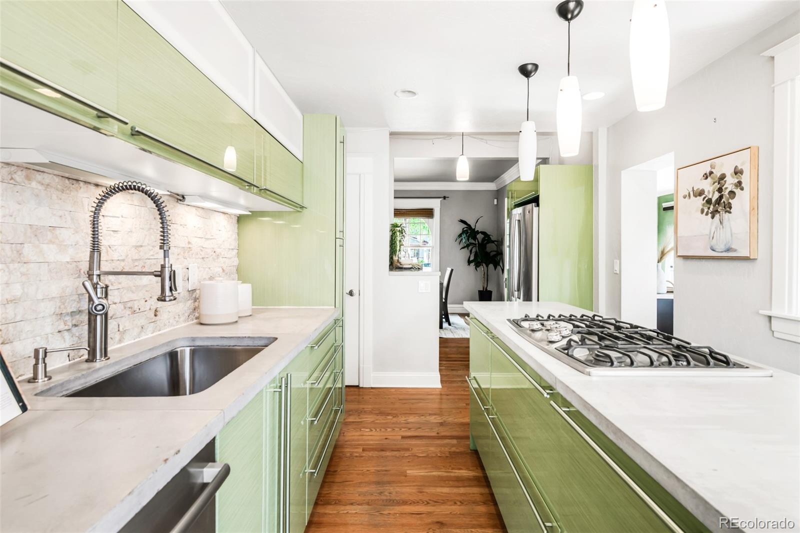 MLS Image #17 for 2715 w 37th avenue,denver, Colorado