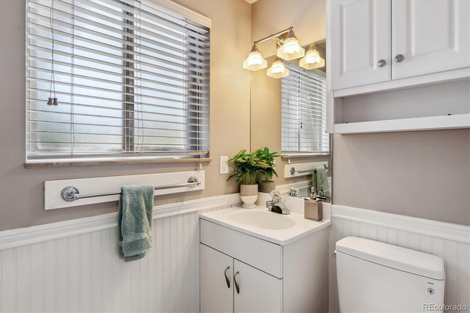 MLS Image #18 for 7521 s race street,centennial, Colorado