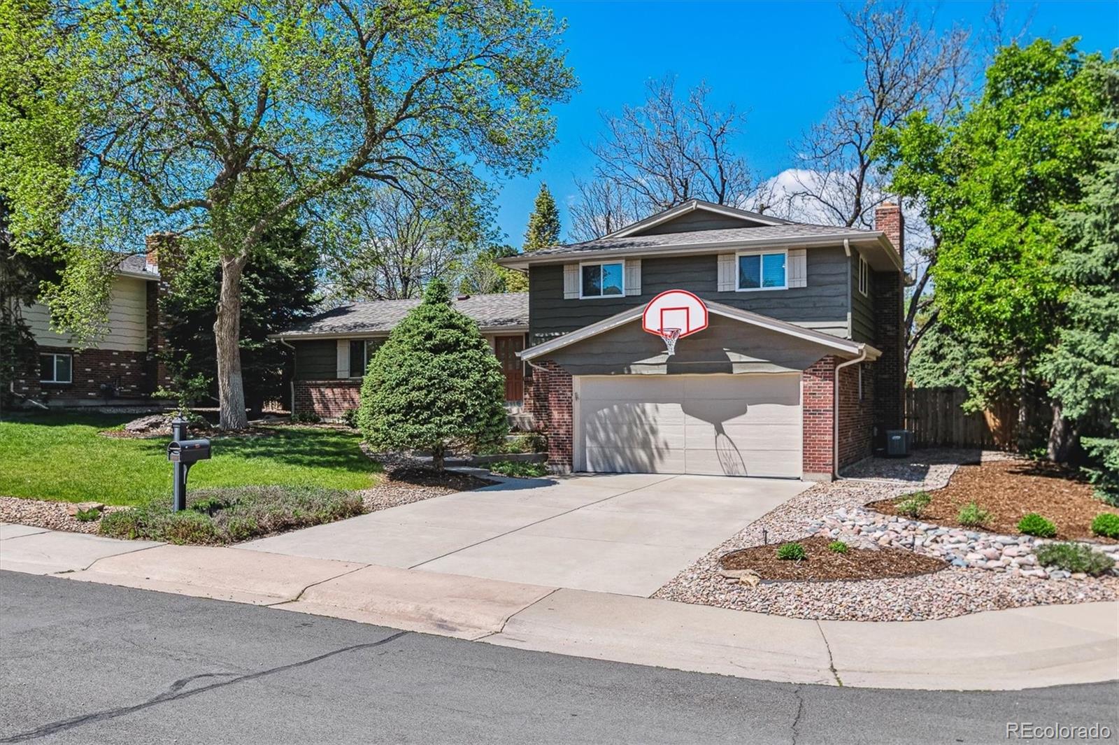MLS Image #41 for 7521 s race street,centennial, Colorado