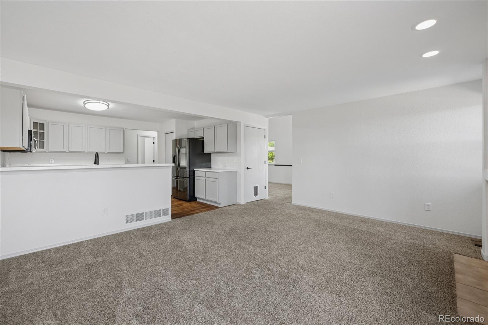 MLS Image #14 for 10570  echo court,firestone, Colorado