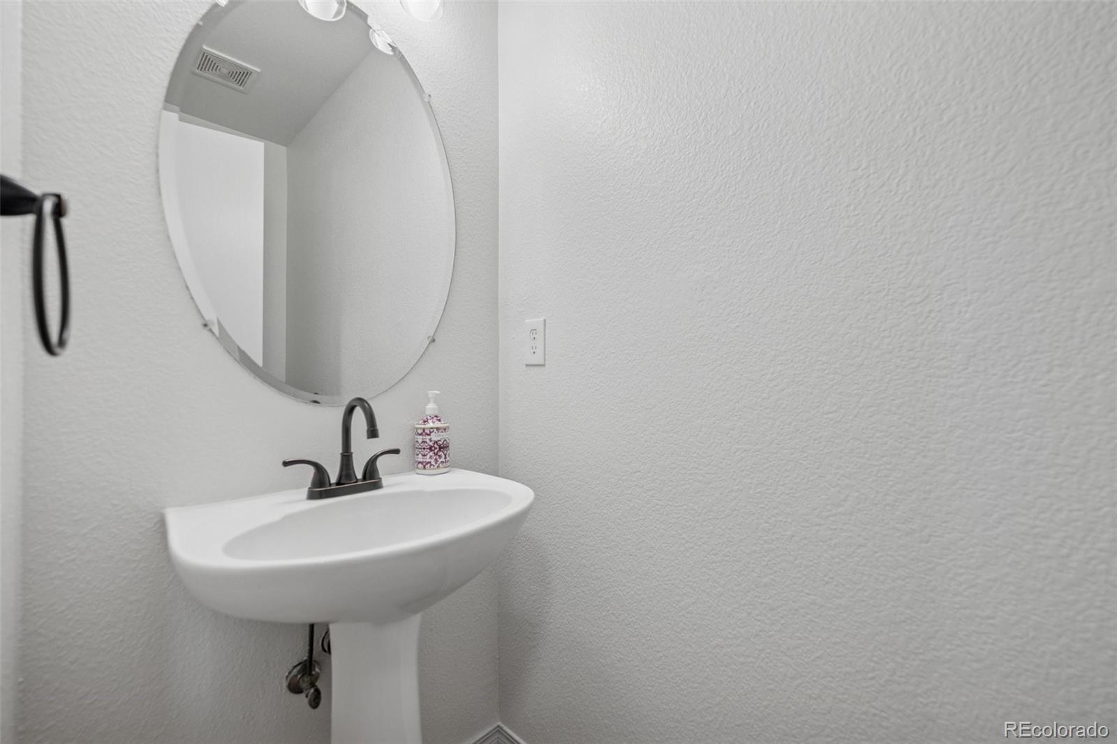 MLS Image #20 for 10570  echo court,firestone, Colorado