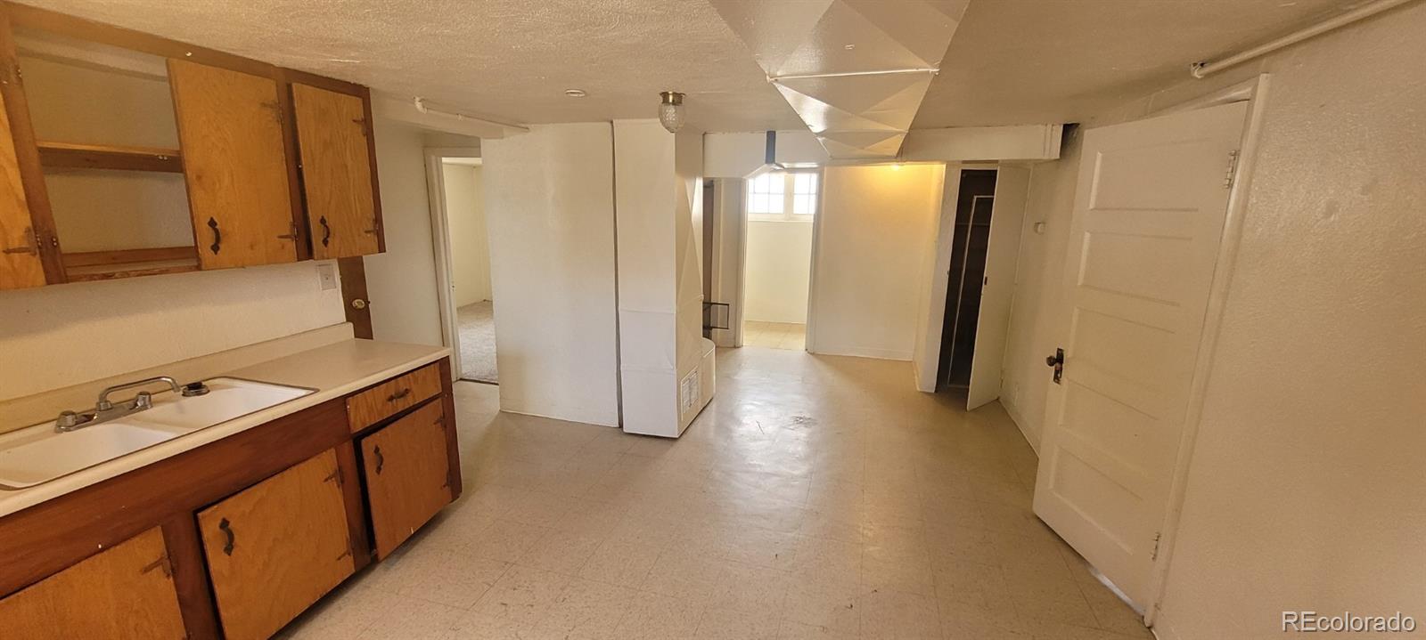 MLS Image #19 for 9120  elm court,denver, Colorado