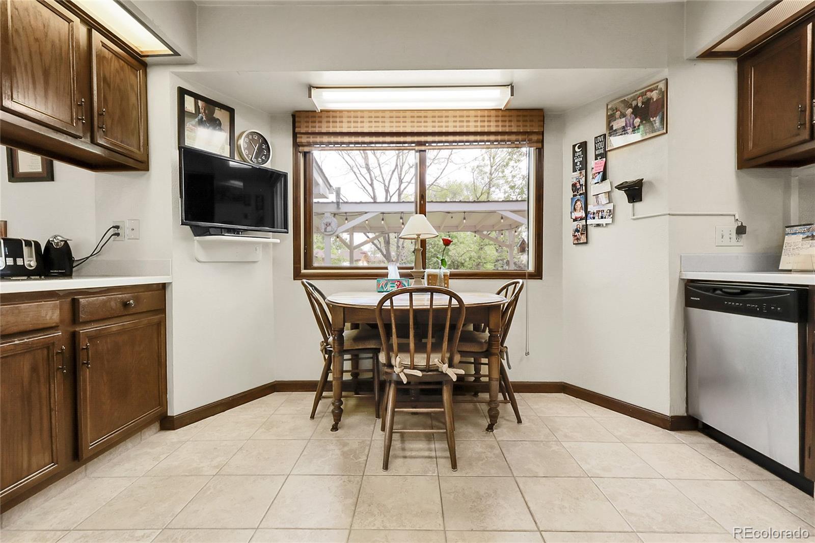 MLS Image #14 for 11305 w 78th drive,arvada, Colorado
