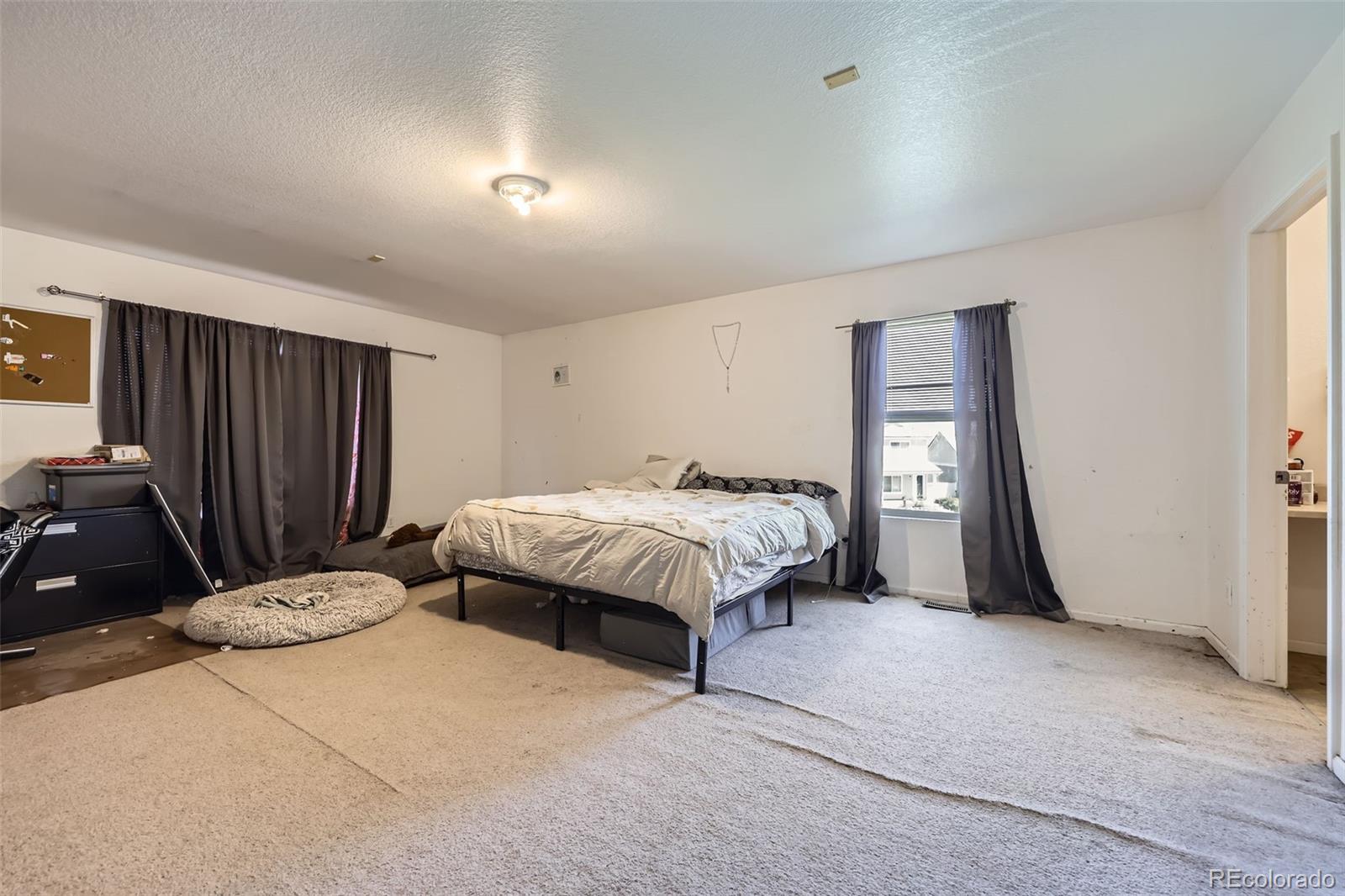 MLS Image #17 for 20530  randolph place,denver, Colorado