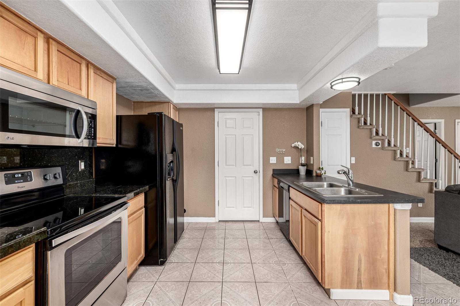 MLS Image #20 for 3940  malaya street,denver, Colorado