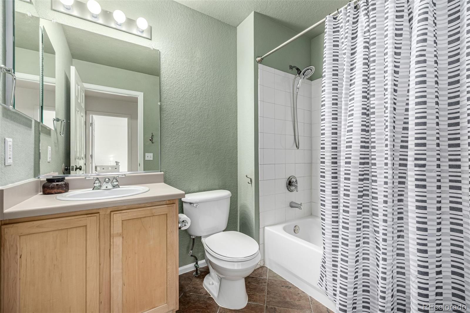 MLS Image #36 for 3940  malaya street,denver, Colorado