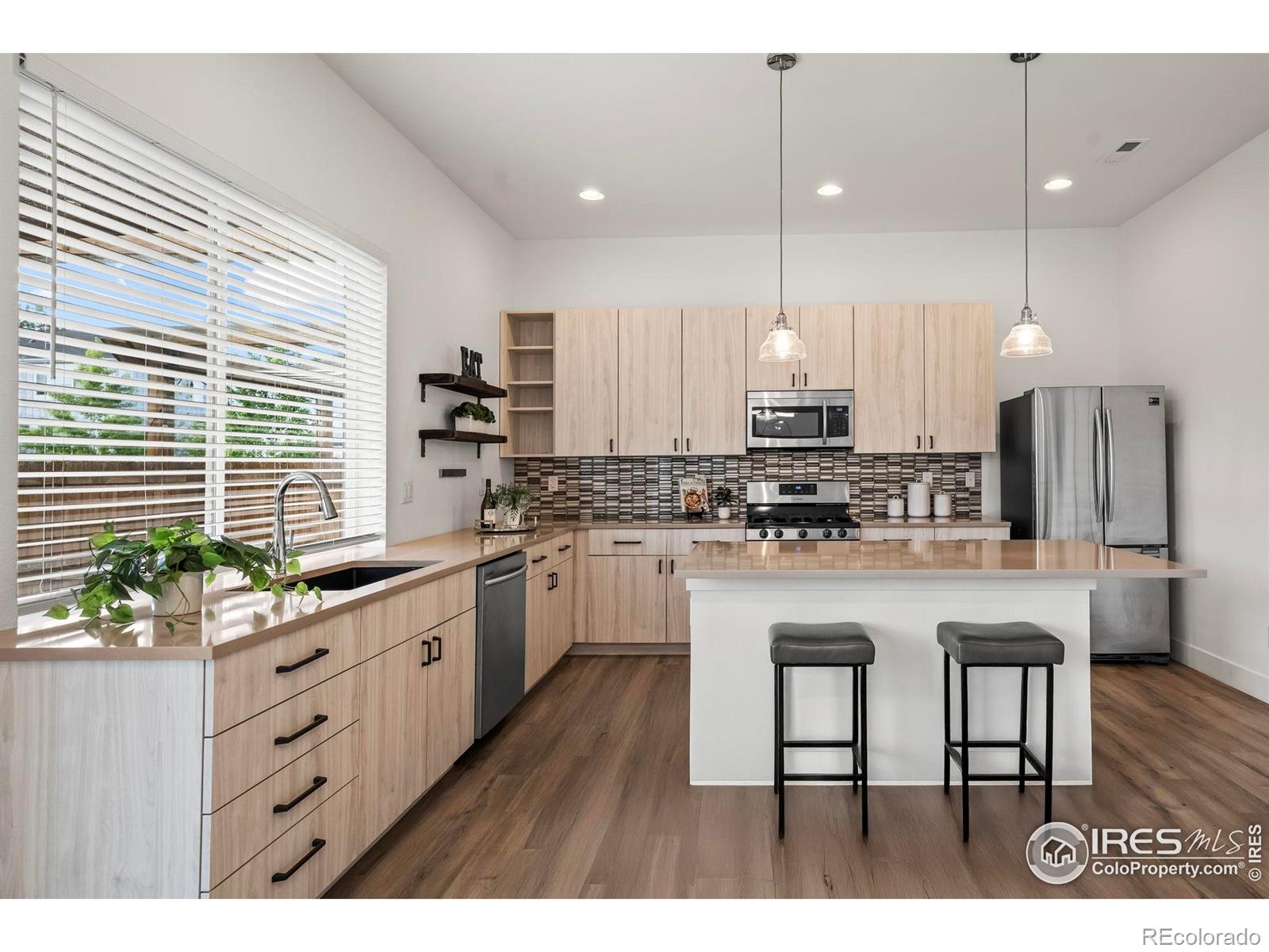 MLS Image #5 for 919  russell street,golden, Colorado