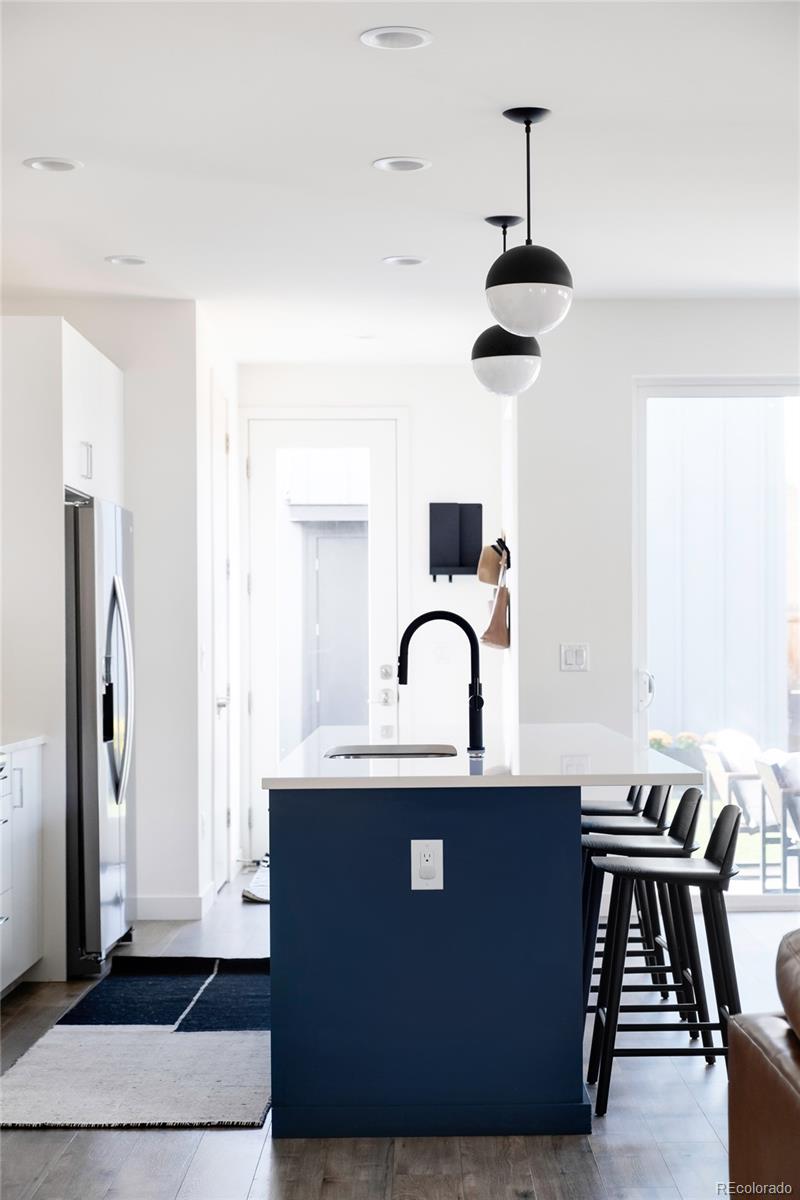 MLS Image #11 for 2321 s acoma street,denver, Colorado