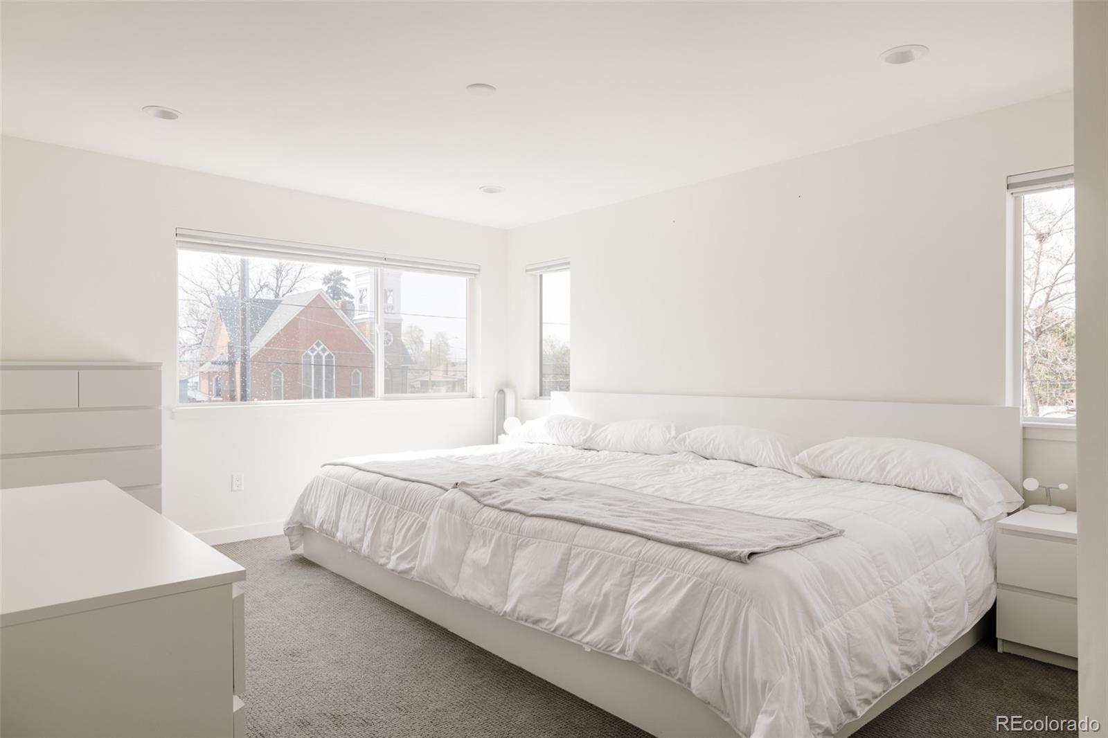MLS Image #24 for 2321 s acoma street,denver, Colorado