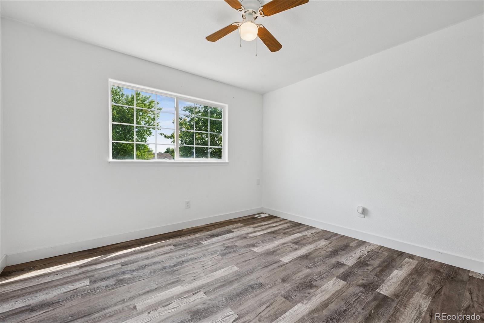 MLS Image #11 for 647  berwick avenue,firestone, Colorado
