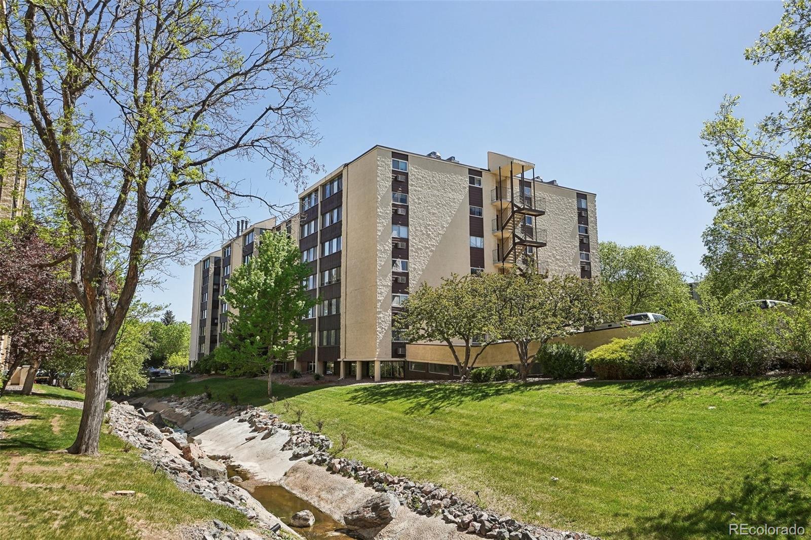 MLS Image #31 for 3465 s poplar street,denver, Colorado