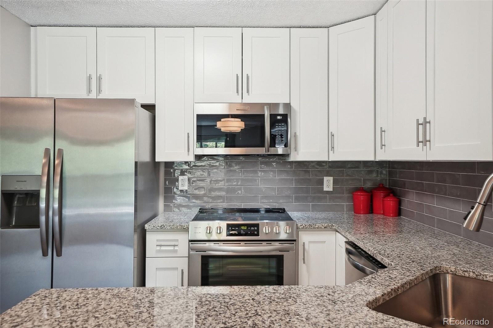 MLS Image #9 for 3465 s poplar street,denver, Colorado