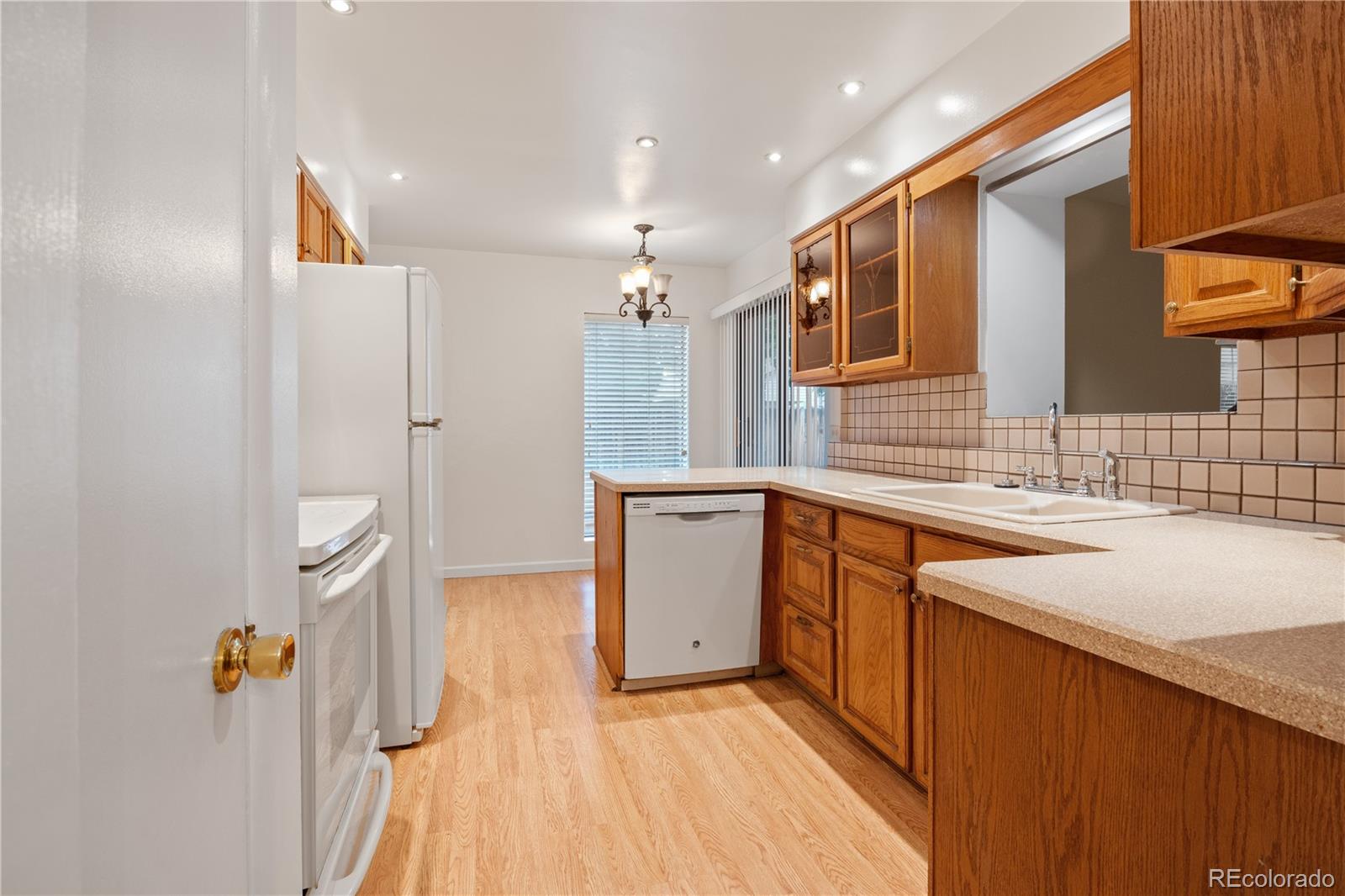 MLS Image #3 for 9115 w 5th avenue,lakewood, Colorado