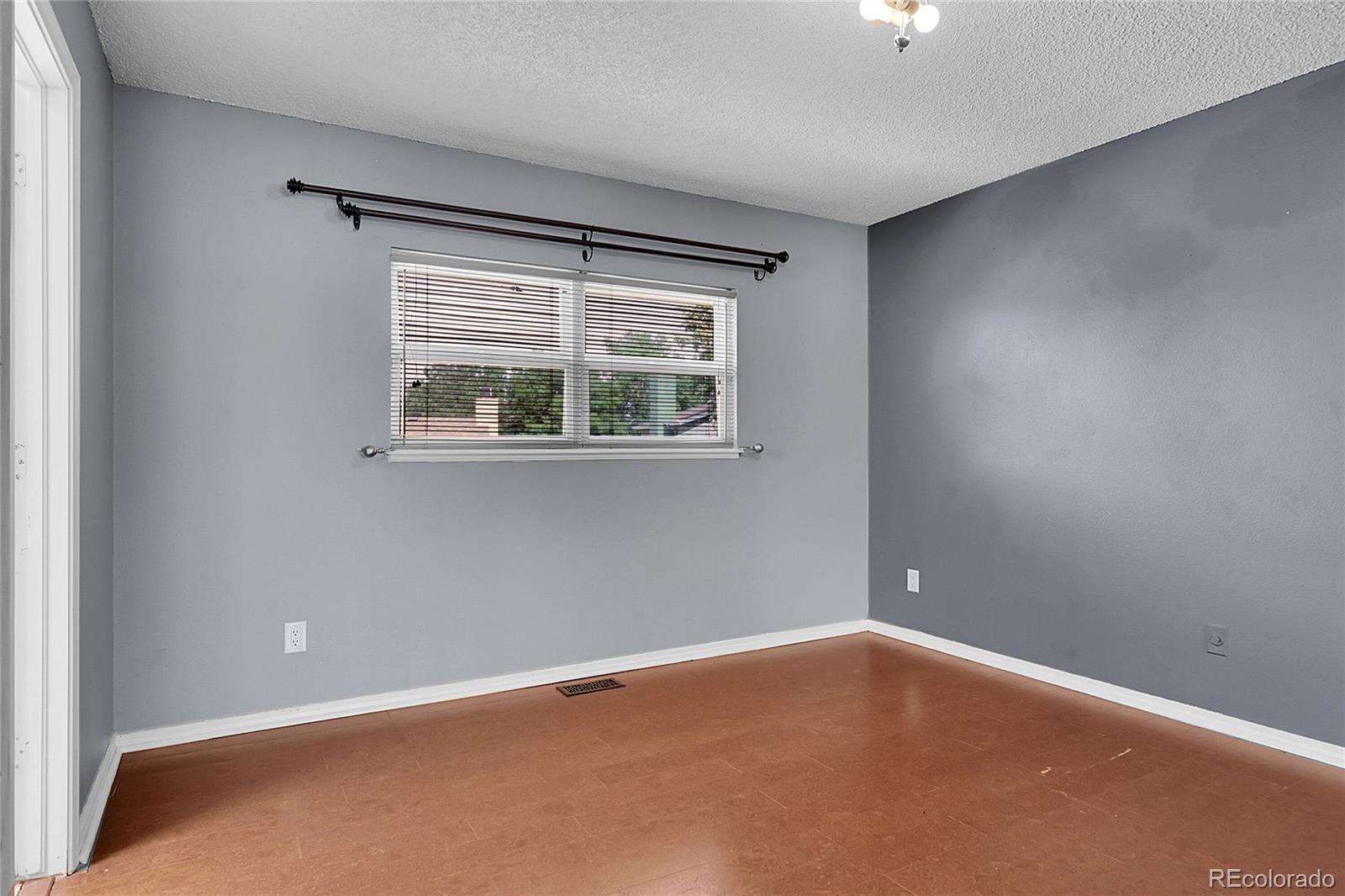 MLS Image #12 for 3510  sydney terrace,colorado springs, Colorado