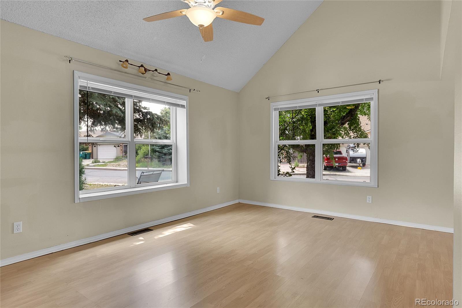 MLS Image #5 for 3510  sydney terrace,colorado springs, Colorado