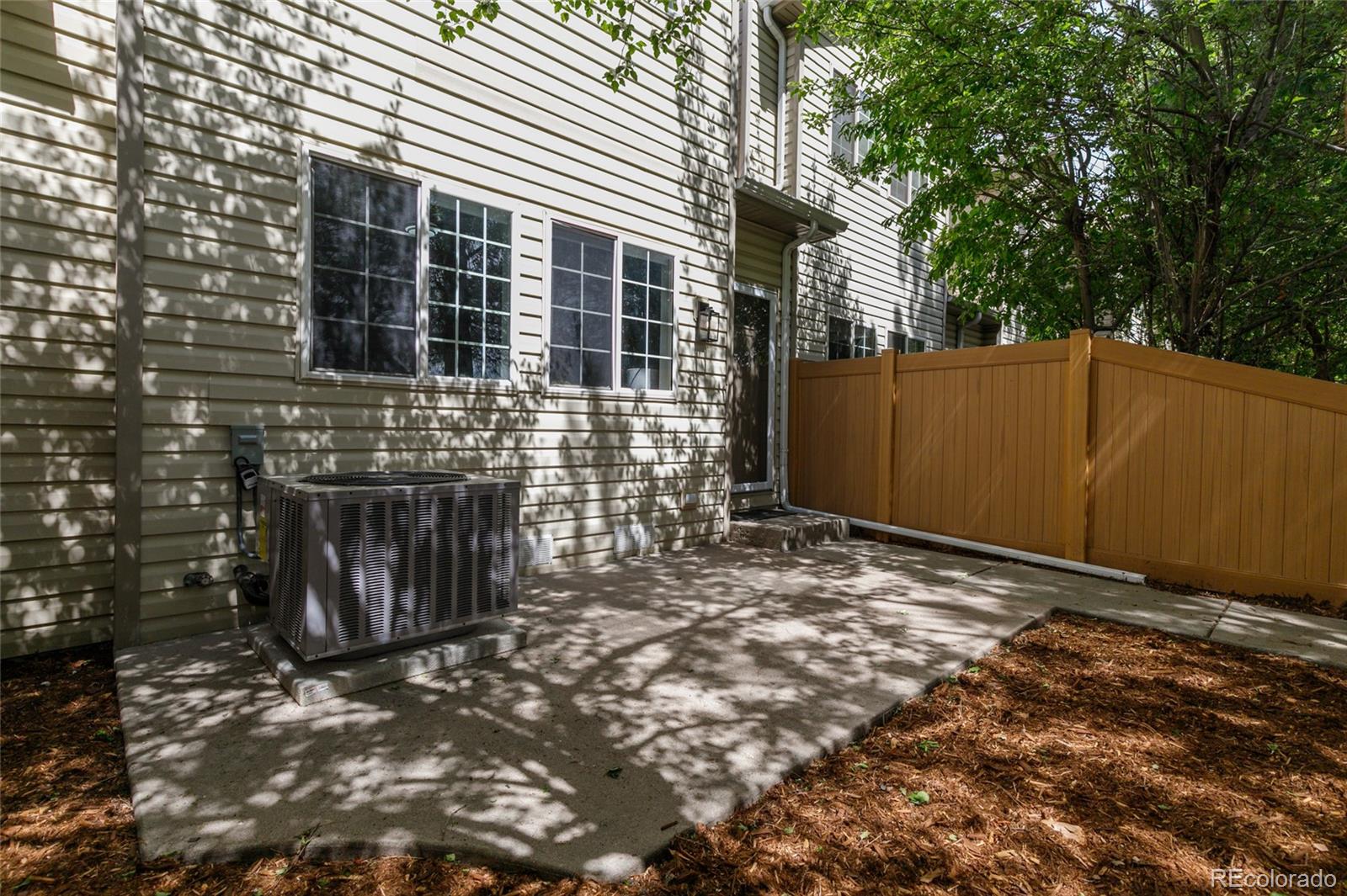 MLS Image #4 for 12558 e tennessee circle,aurora, Colorado