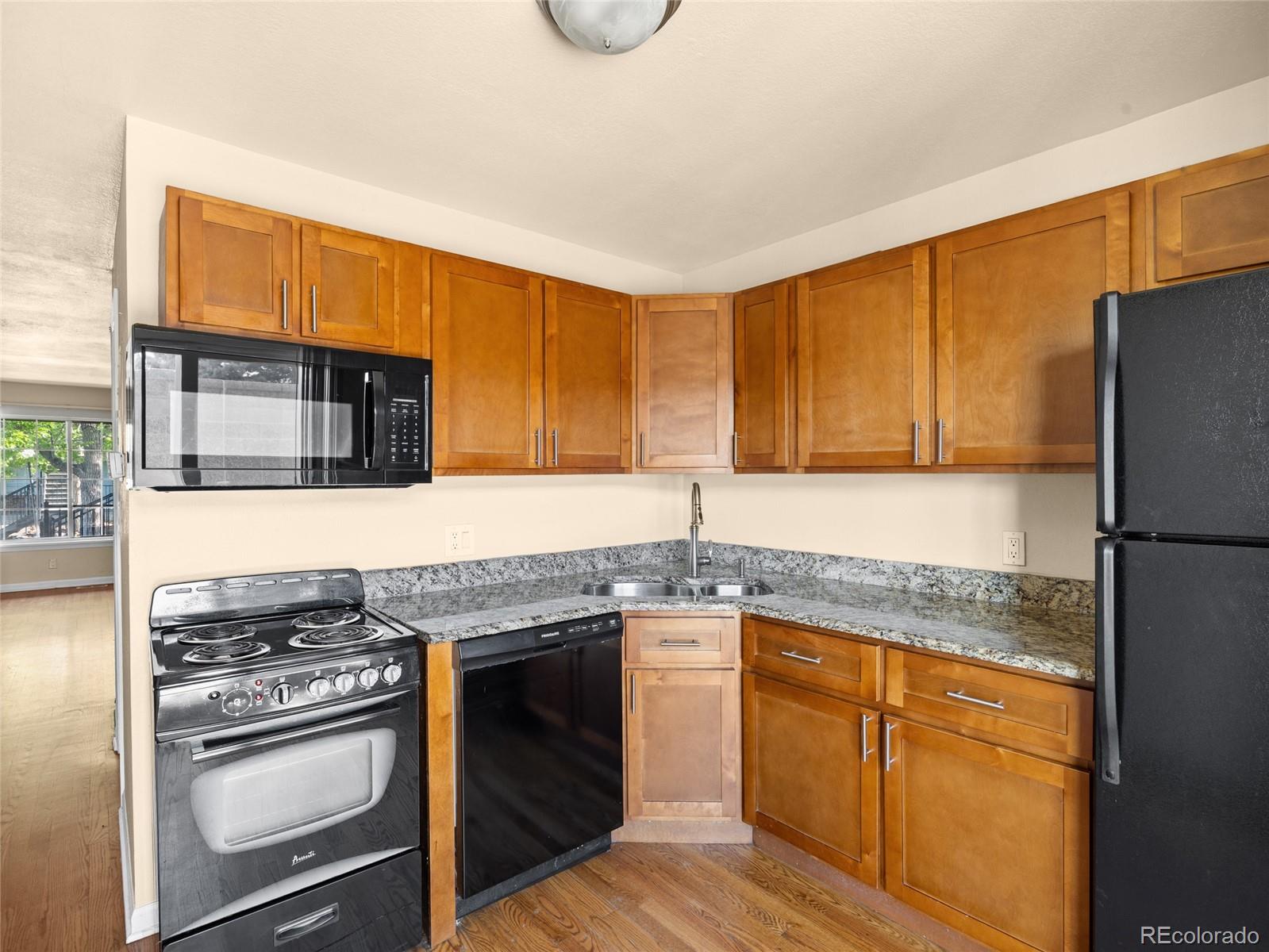 MLS Image #7 for 61 s sable boulevard,aurora, Colorado