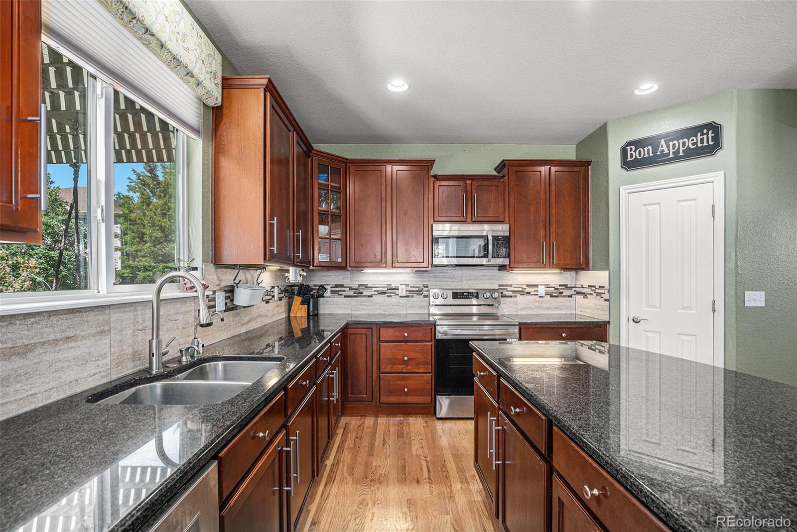 MLS Image #9 for 15562 e 109th avenue,commerce city, Colorado