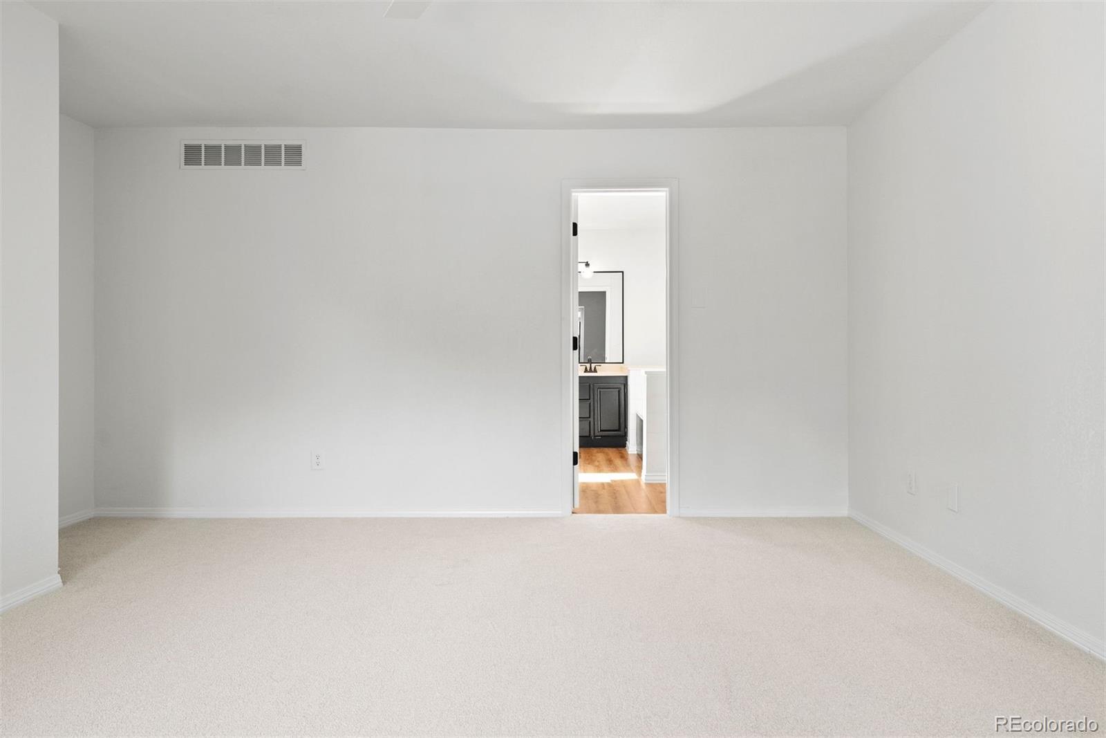 MLS Image #17 for 4906 s crystal street,aurora, Colorado
