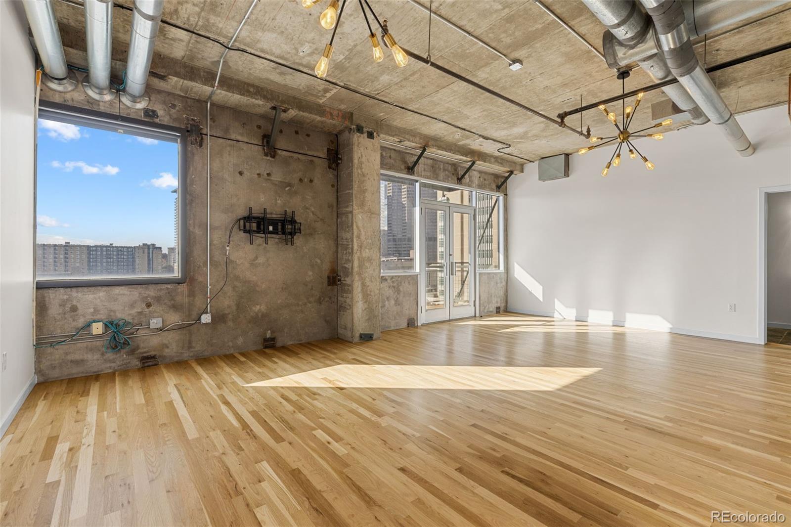 MLS Image #9 for 2020  arapahoe street,denver, Colorado
