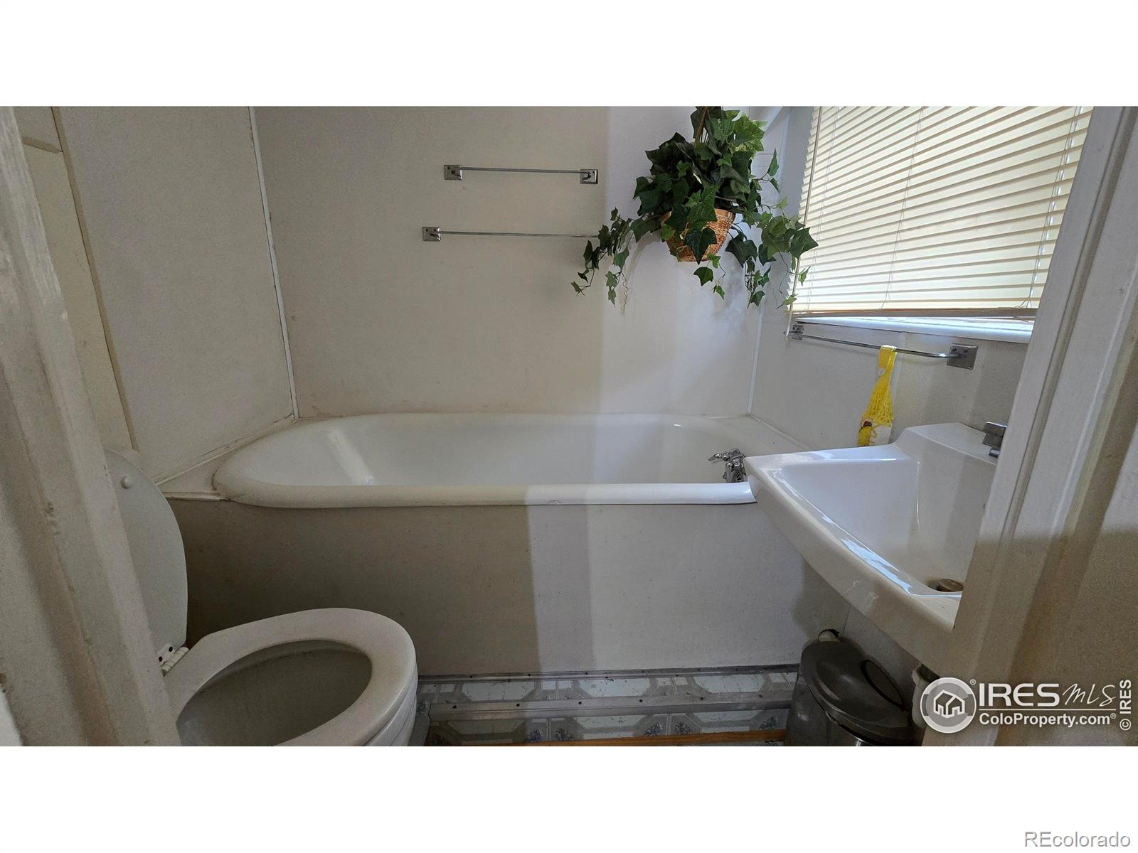 MLS Image #33 for 409  elm street,sterling, Colorado