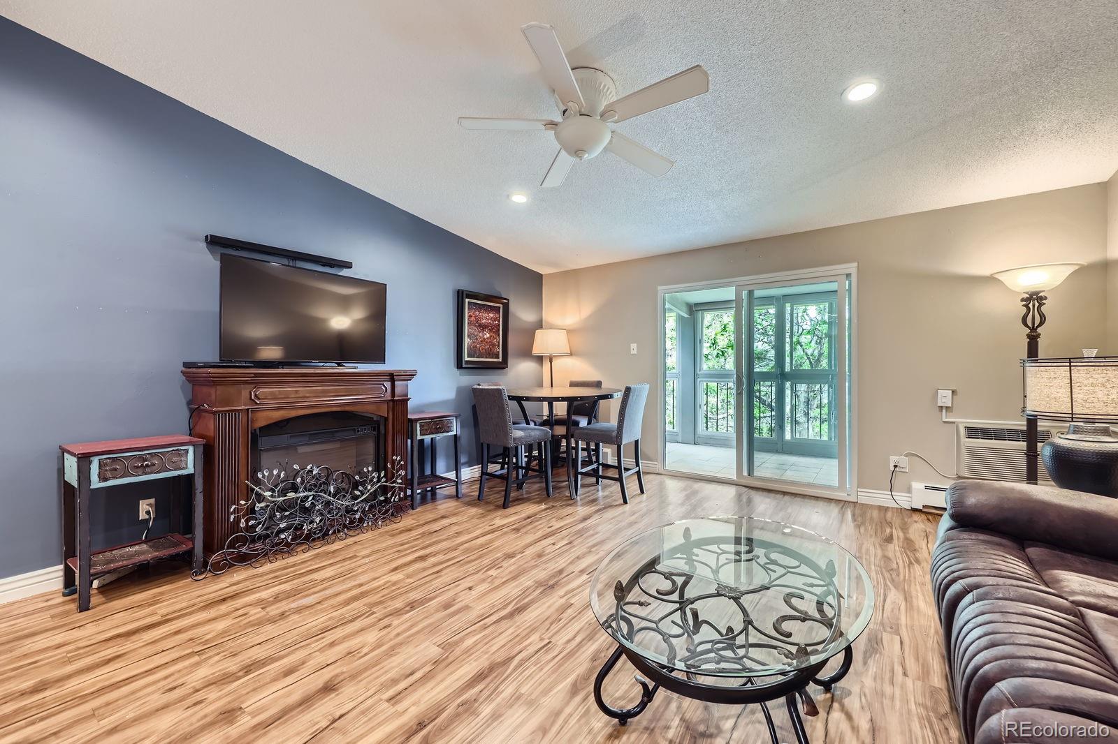 MLS Image #2 for 3022 s wheeling way,aurora, Colorado