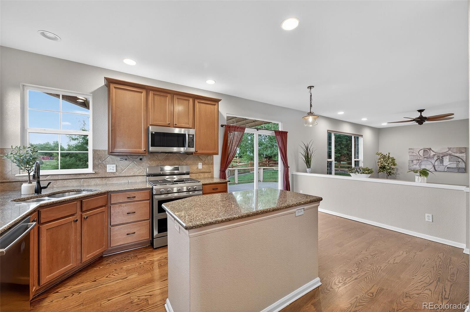 MLS Image #13 for 14620  prairie sky lane,broomfield, Colorado