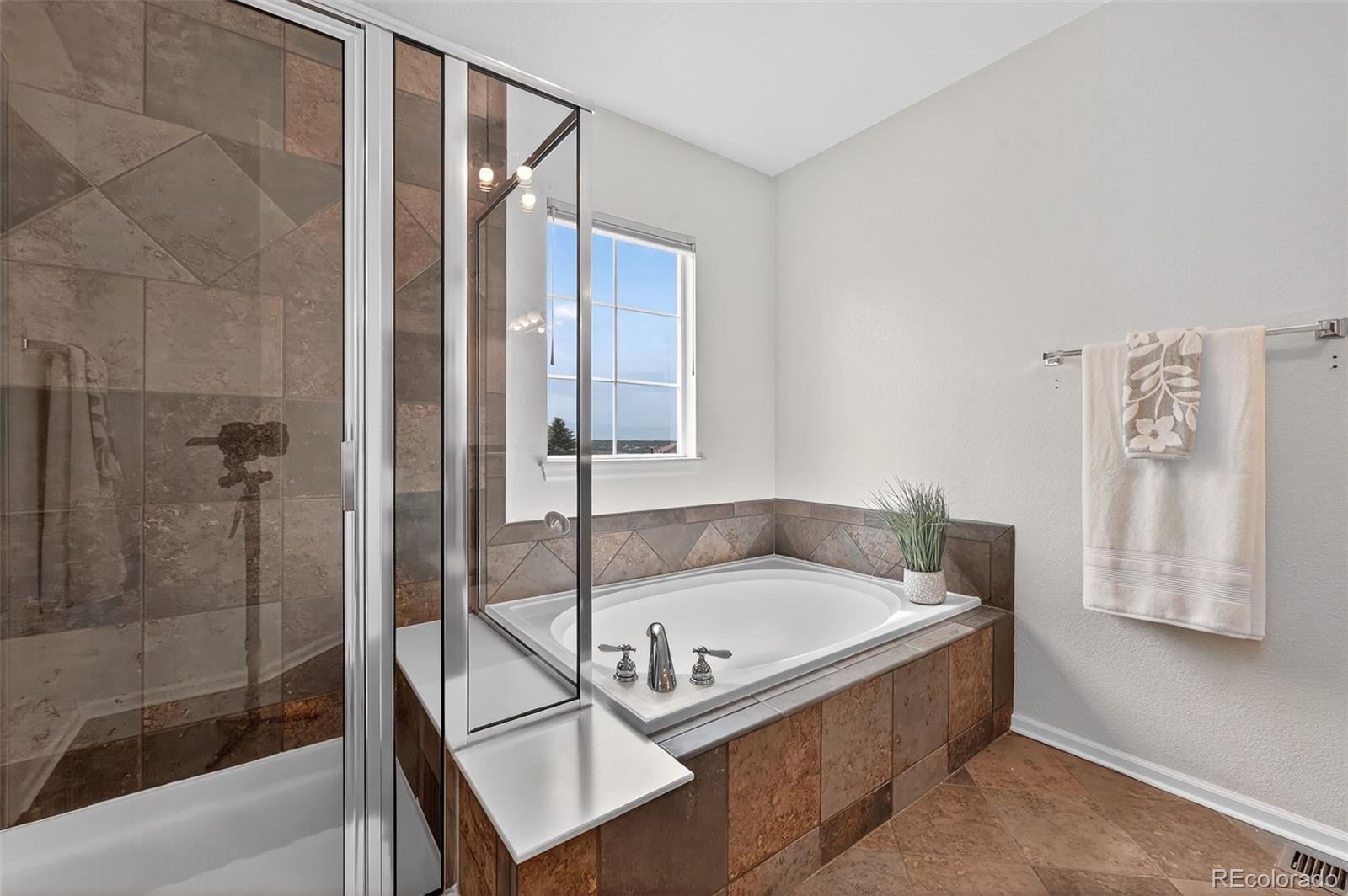 MLS Image #36 for 14620  prairie sky lane,broomfield, Colorado