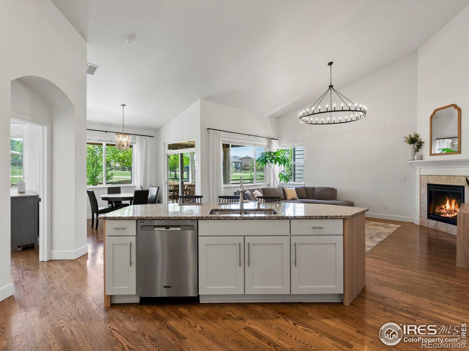 MLS Image #7 for 950  sumner way,erie, Colorado
