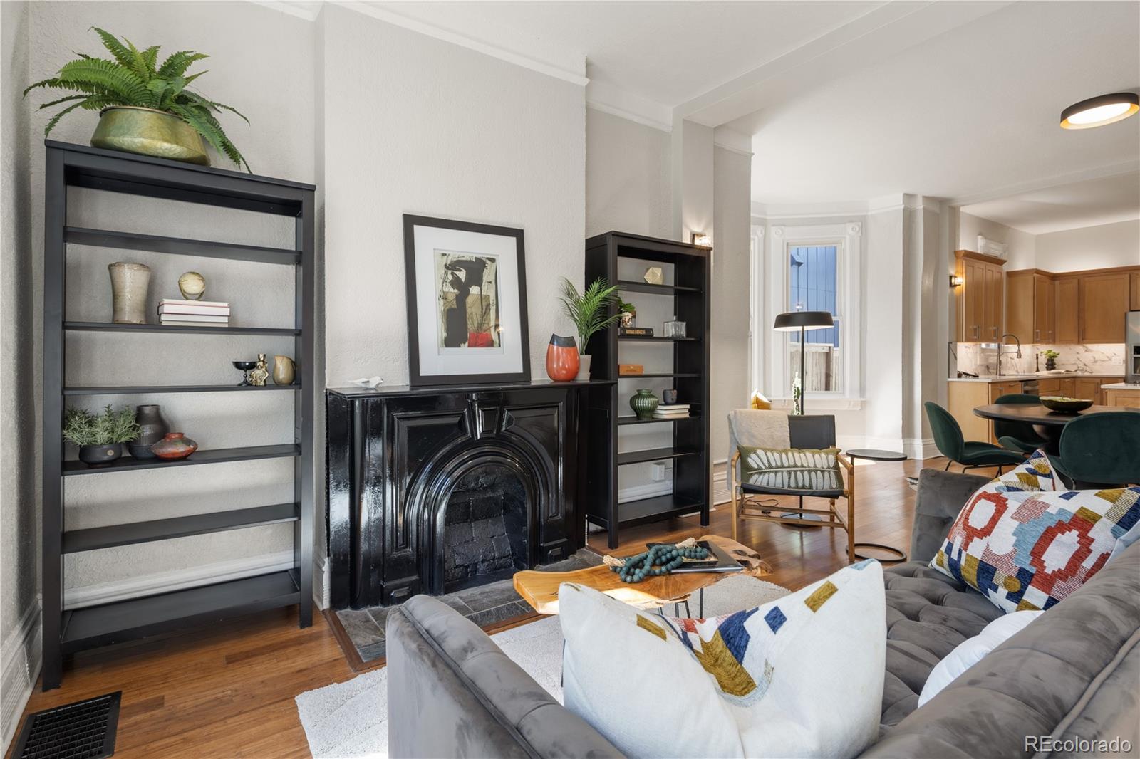 MLS Image #15 for 2355 n emerson street,denver, Colorado