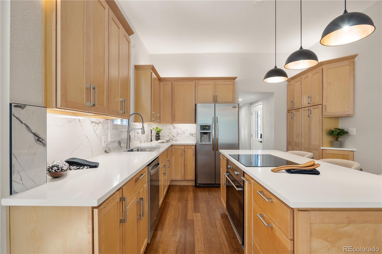 MLS Image #17 for 2355 n emerson street,denver, Colorado