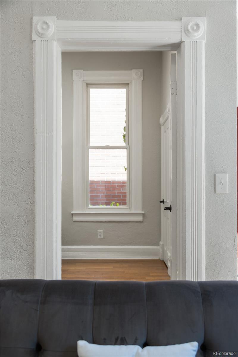 MLS Image #30 for 2355 n emerson street,denver, Colorado