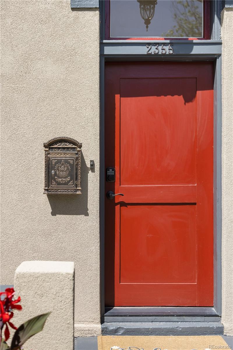 MLS Image #41 for 2355 n emerson street,denver, Colorado