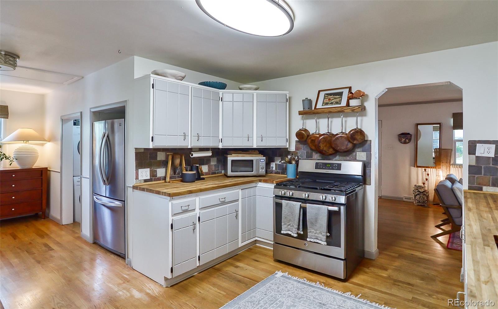 MLS Image #13 for 2083 w arbor avenue,littleton, Colorado