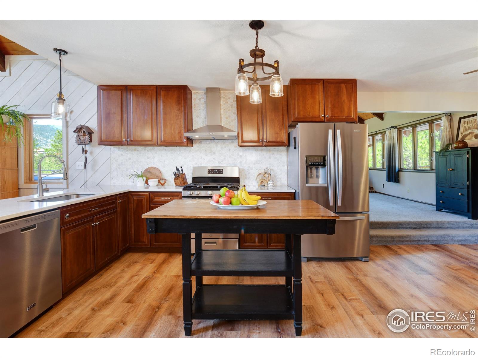 MLS Image #2 for 40  hopi court,lyons, Colorado