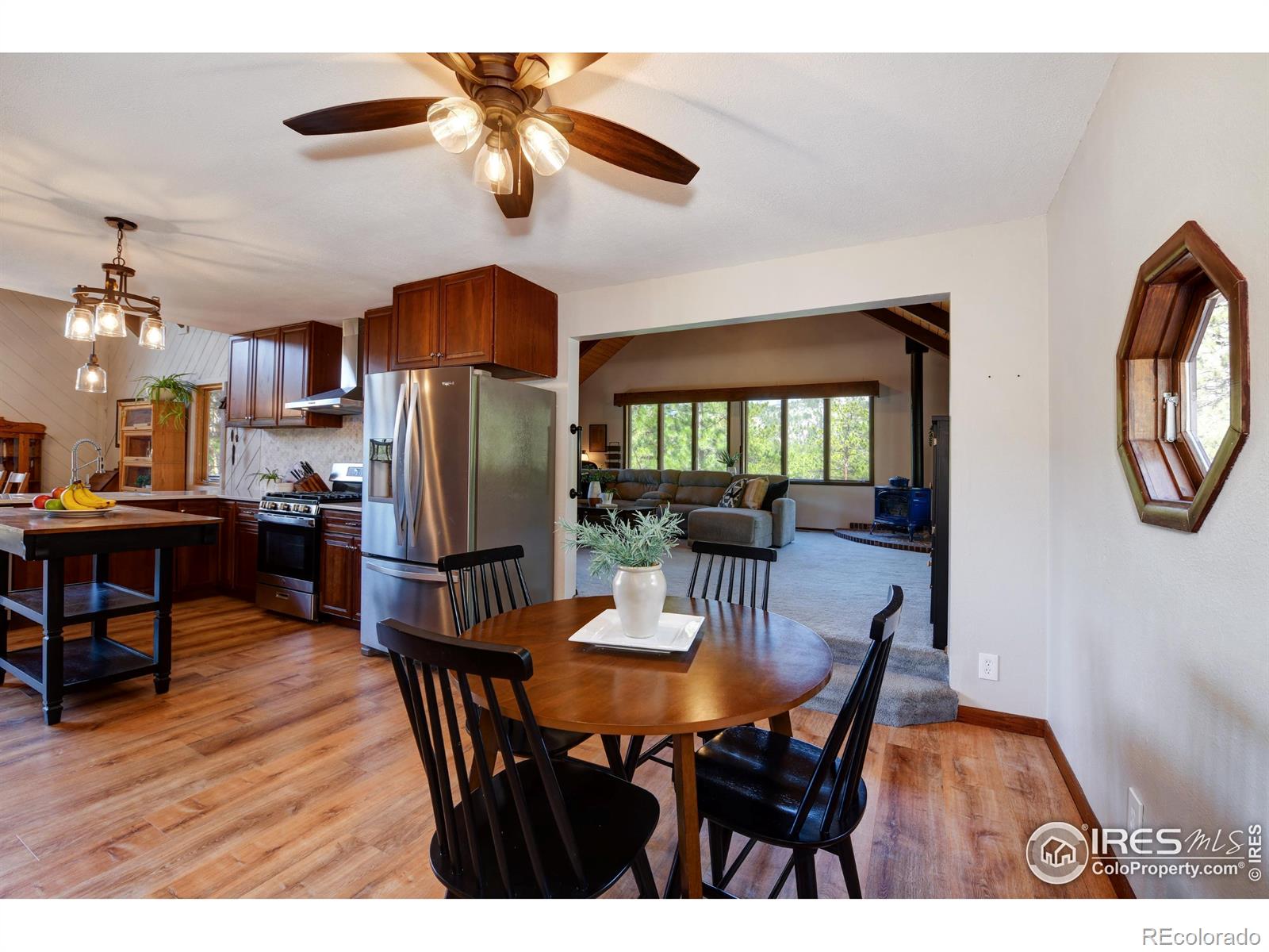 MLS Image #3 for 40  hopi court,lyons, Colorado