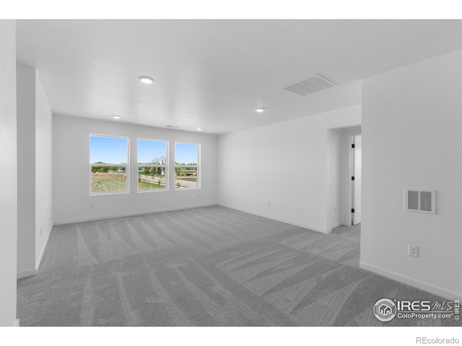 MLS Image #15 for 725  muturu road,johnstown, Colorado