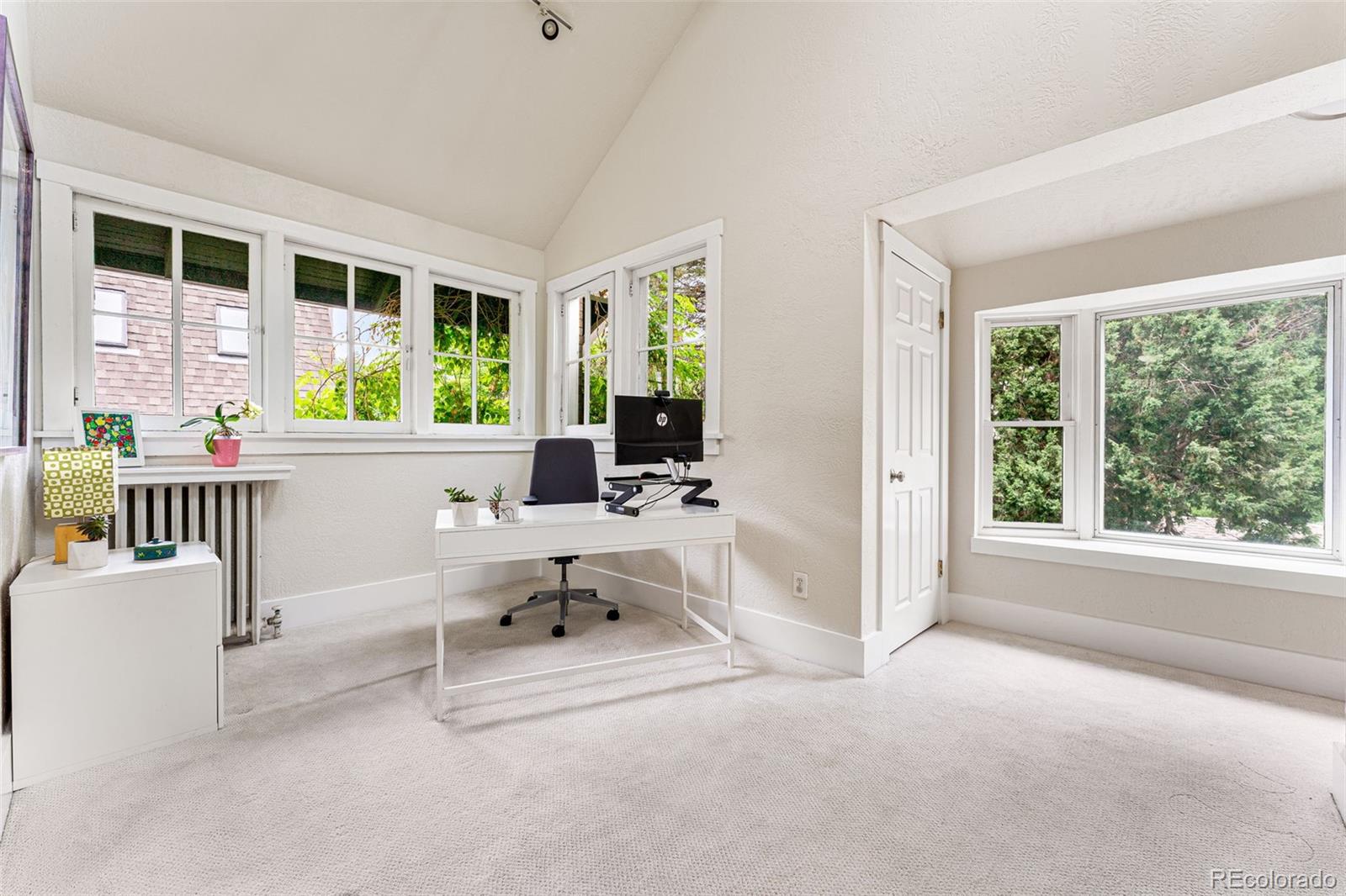 MLS Image #16 for 562 n gilpin street,denver, Colorado