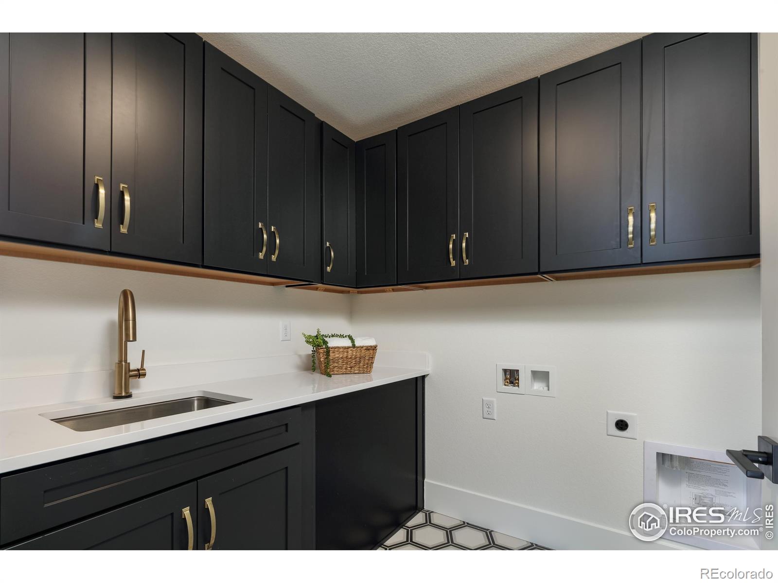 MLS Image #19 for 1611  poplar drive,erie, Colorado