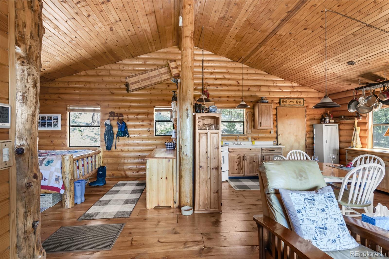 MLS Image #11 for 73  elk way,drake, Colorado