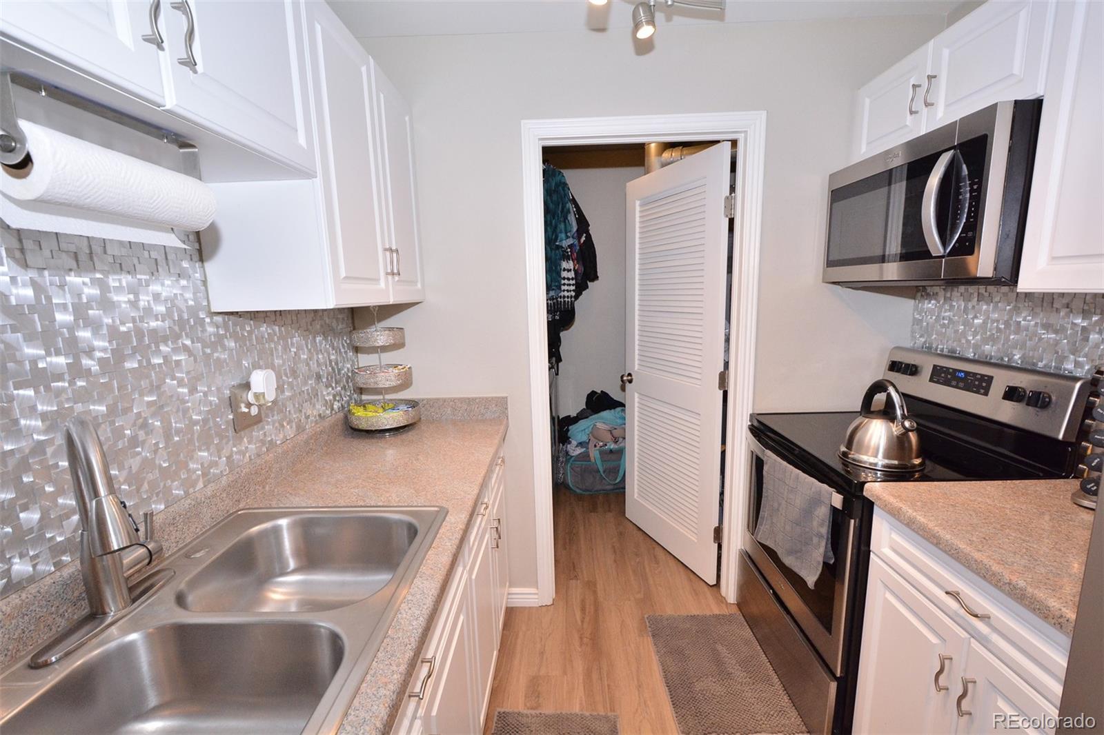 MLS Image #16 for 2761  hearthwood lane,colorado springs, Colorado