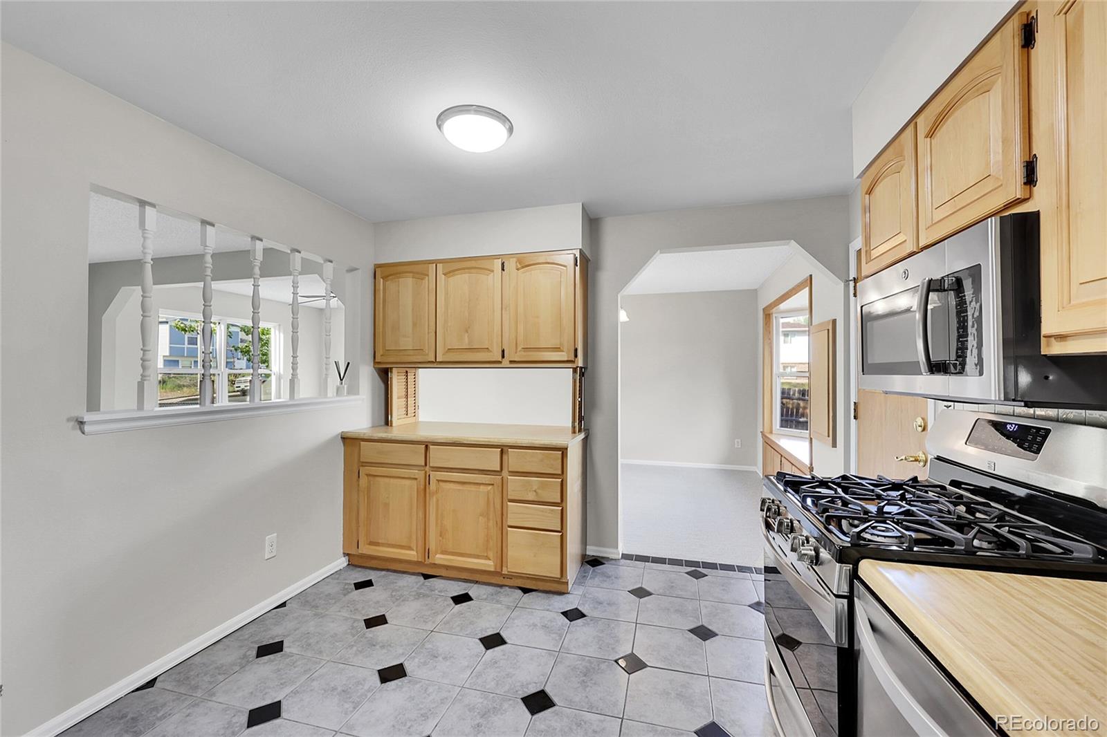 MLS Image #7 for 113  homer drive,colorado springs, Colorado