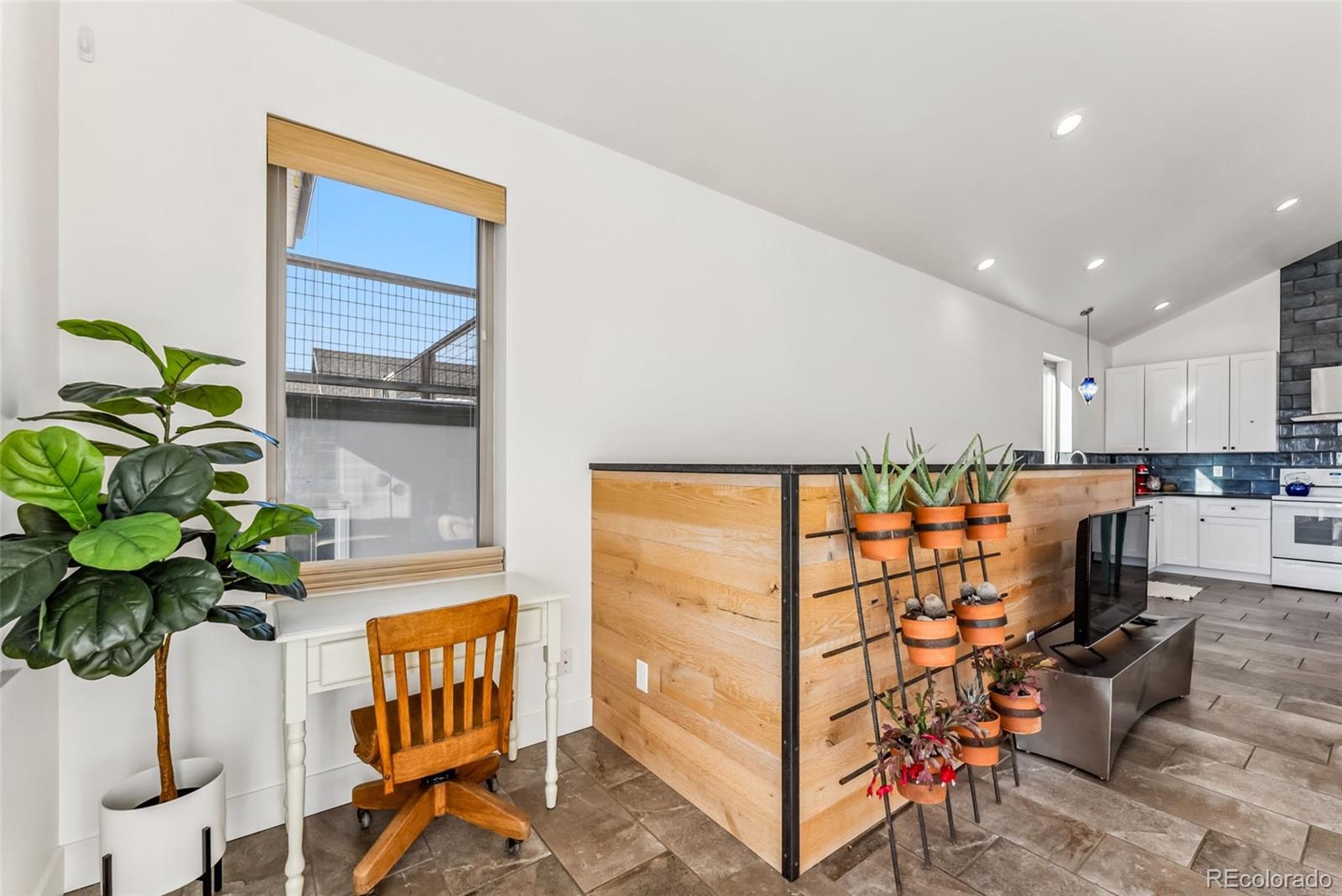 MLS Image #9 for 485 e arkansas street,buena vista, Colorado