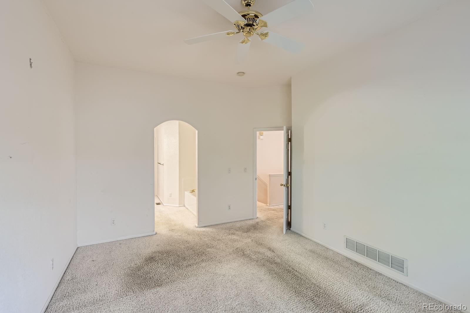 MLS Image #11 for 29  woodland circle,highlands ranch, Colorado