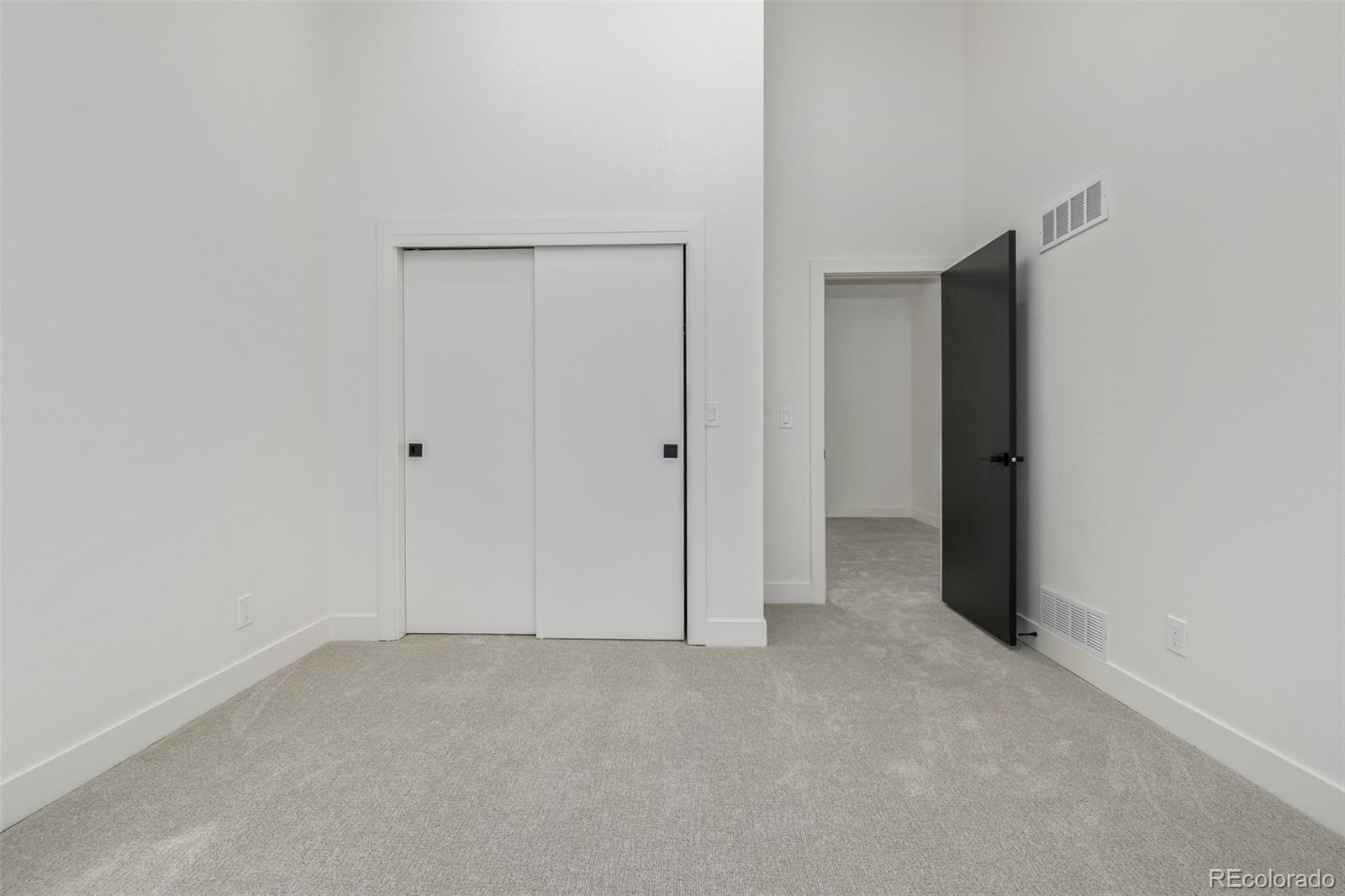 MLS Image #28 for 5951 s akron way,greenwood village, Colorado