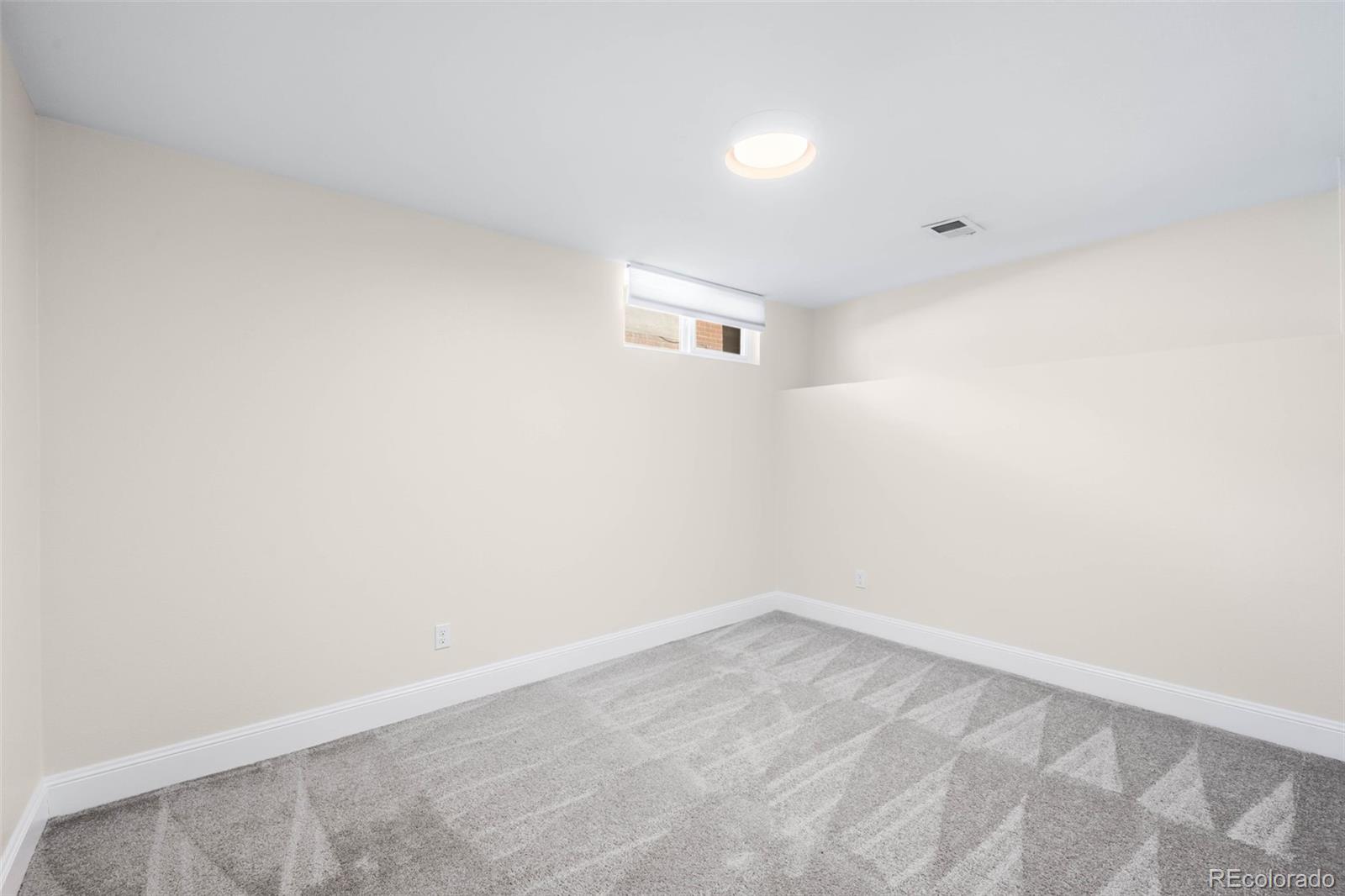 MLS Image #27 for 1469 s lincoln street,denver, Colorado