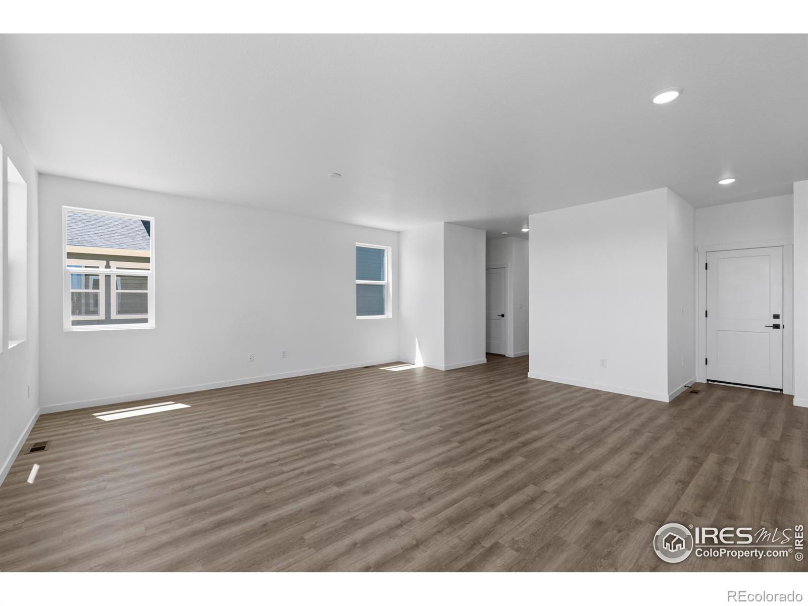 MLS Image #14 for 737  muturu road,johnstown, Colorado