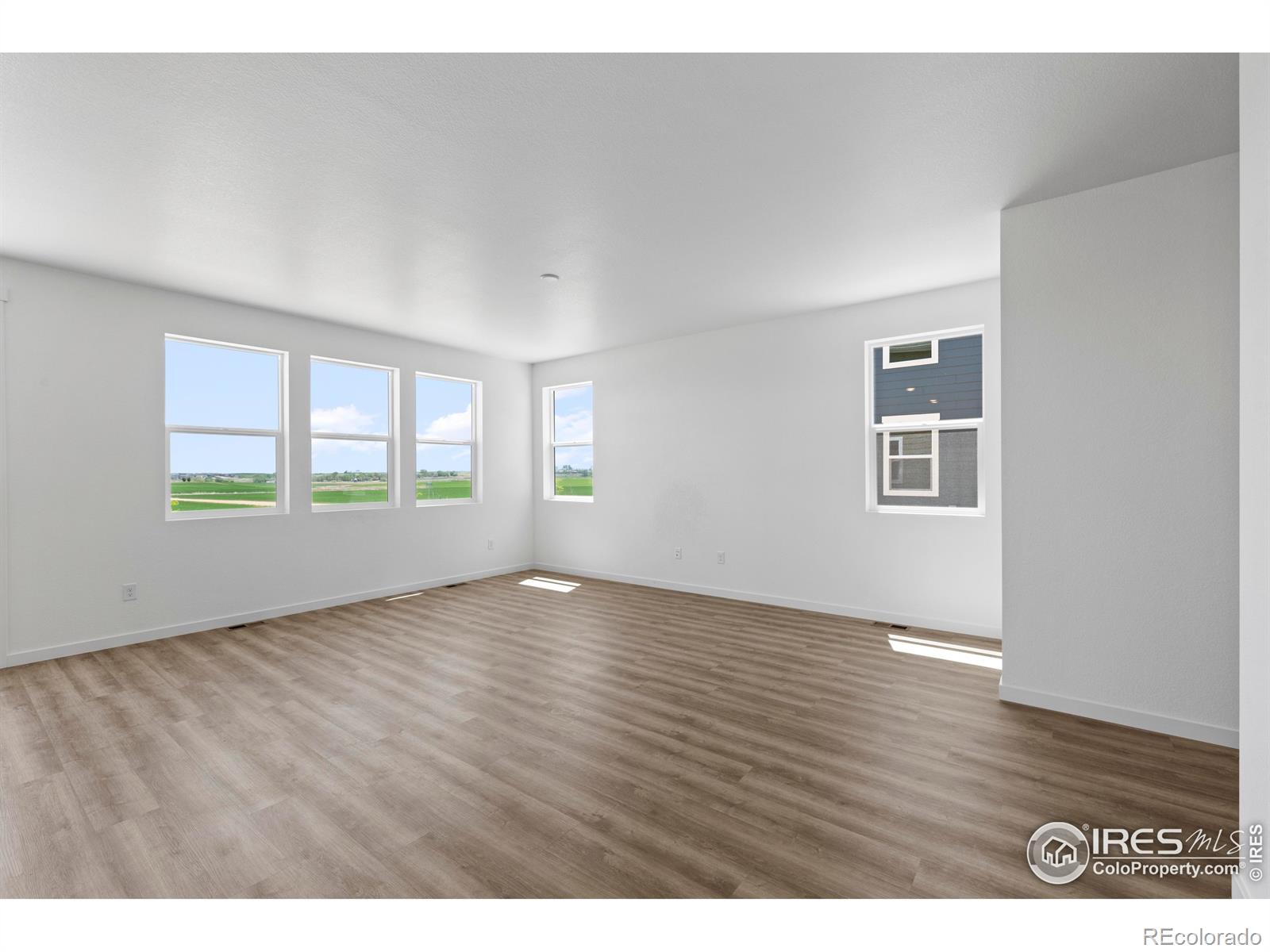 MLS Image #8 for 737  muturu road,johnstown, Colorado