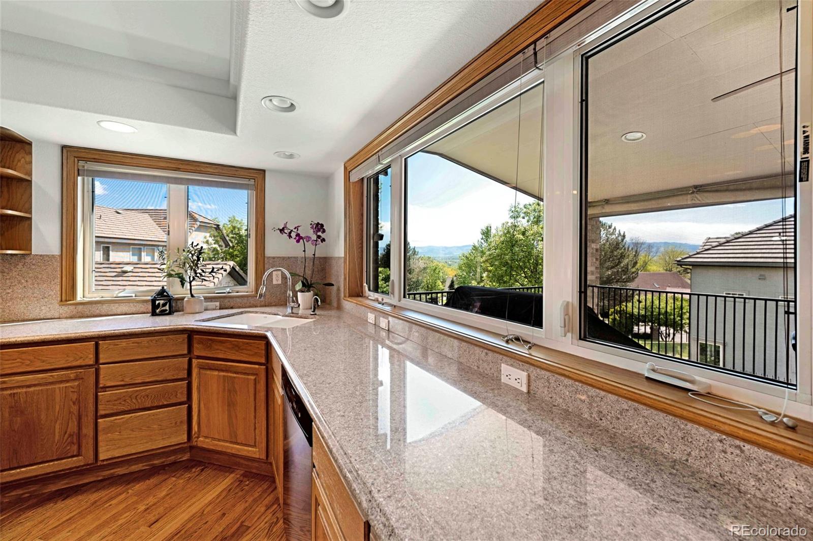 MLS Image #11 for 2595 s harlan court,lakewood, Colorado
