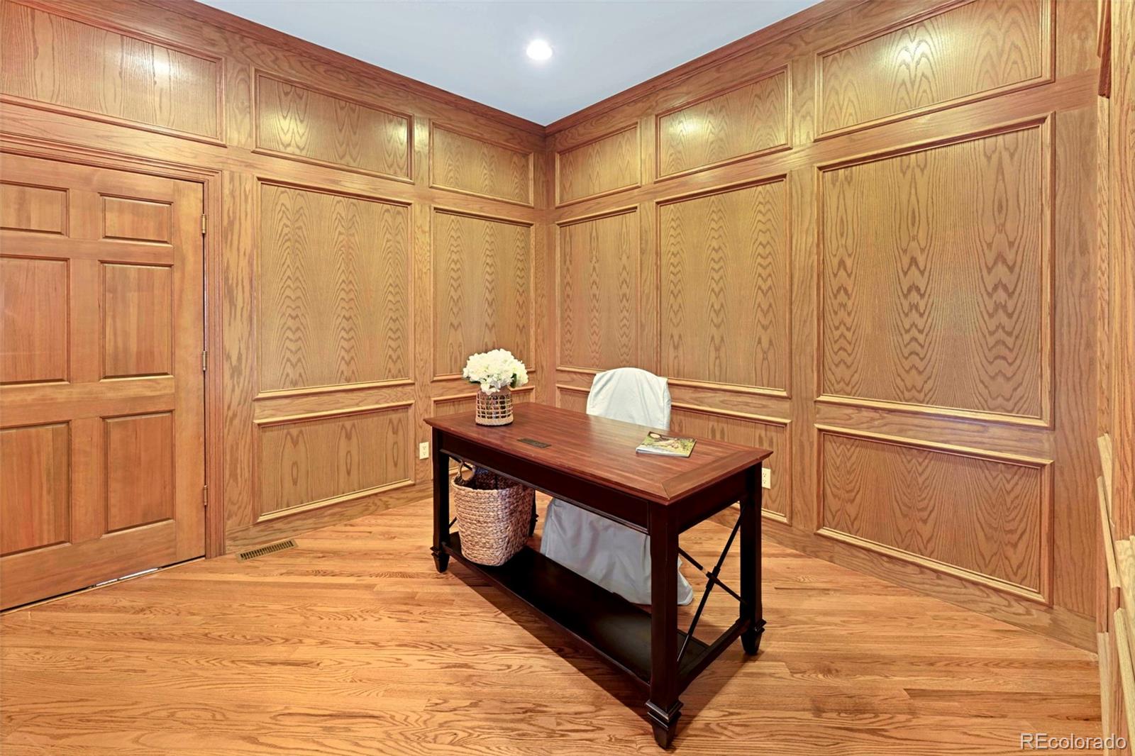 MLS Image #14 for 2595 s harlan court,lakewood, Colorado
